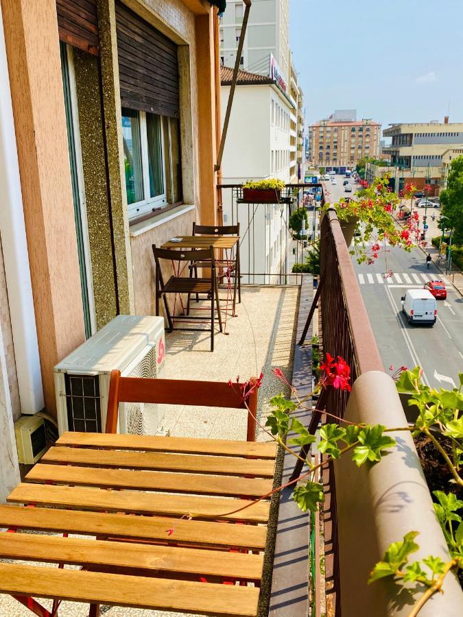 Pang'S Guesthouse Mestre Kültér fotó