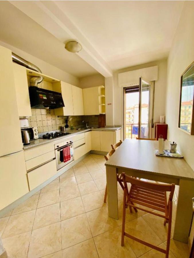 Pang'S Guesthouse Mestre Kültér fotó