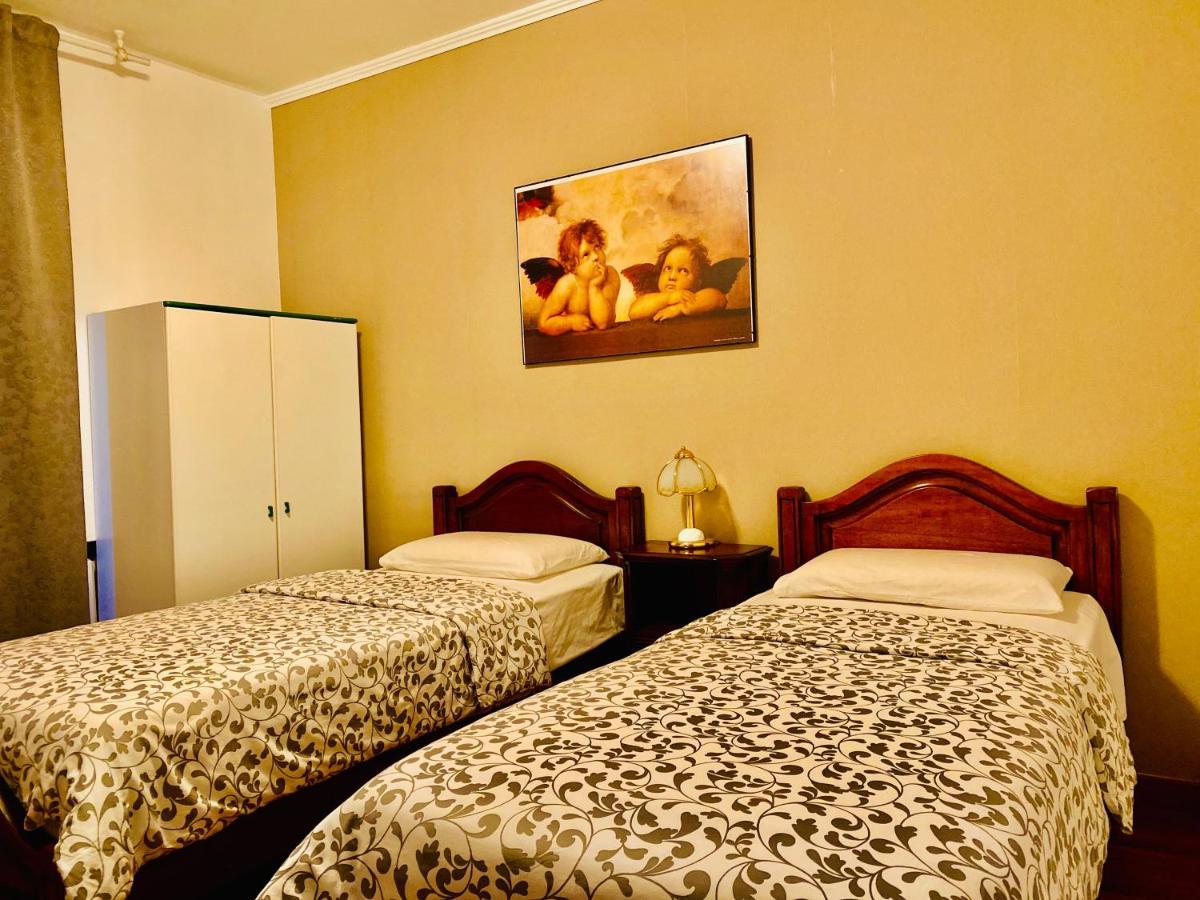 Pang'S Guesthouse Mestre Kültér fotó